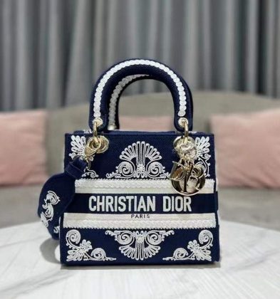 C.Dior
