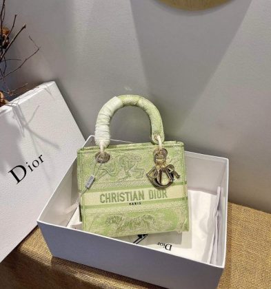 C.Dior