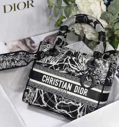 C.Dior